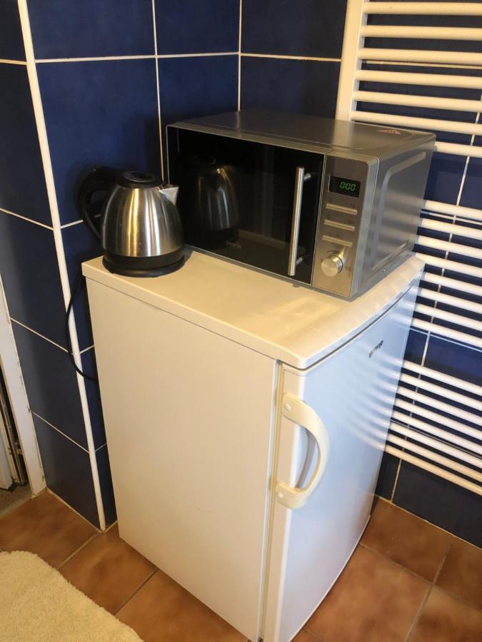 V Soukromi Rodinne V Decine Homestay *