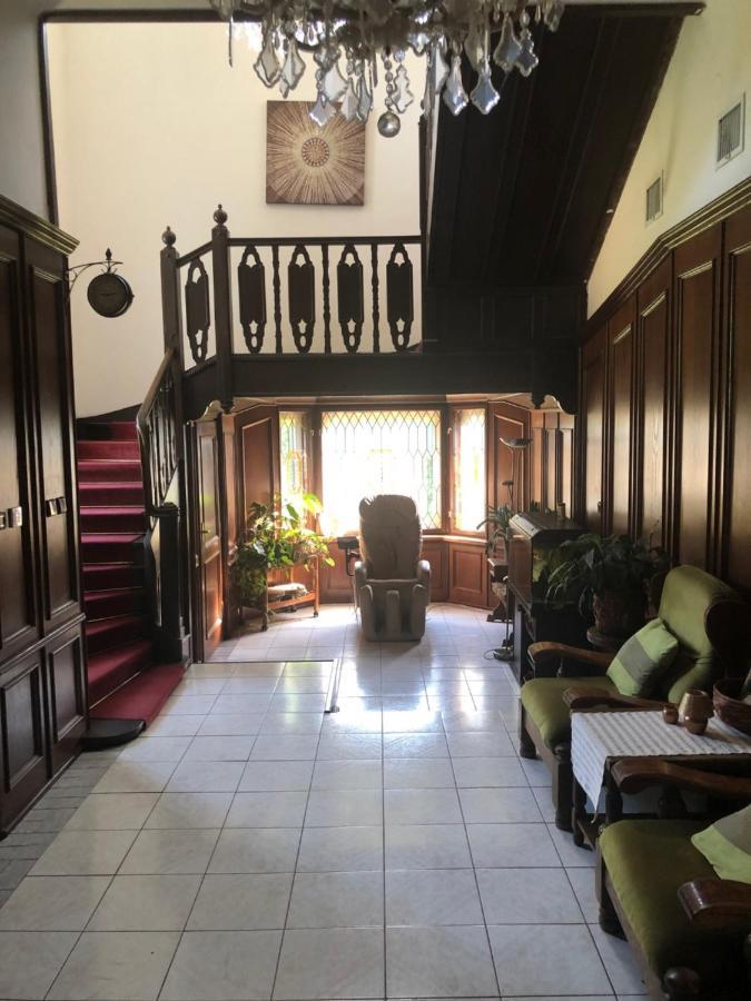 V Soukromi Rodinne V Decine Homestay Decin